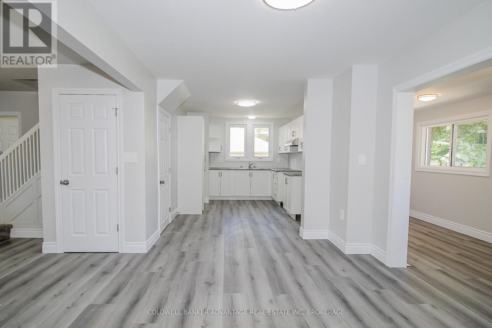 378 Thorold Road, Welland, Ontario  L3C 3W6 - Photo 9 - X12804142