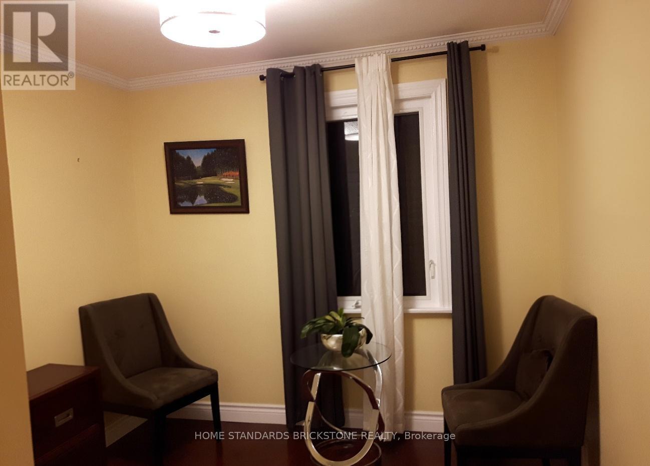 126 Brighton Avenue, Toronto, Ontario  M3H 4C8 - Photo 11 - C12804090