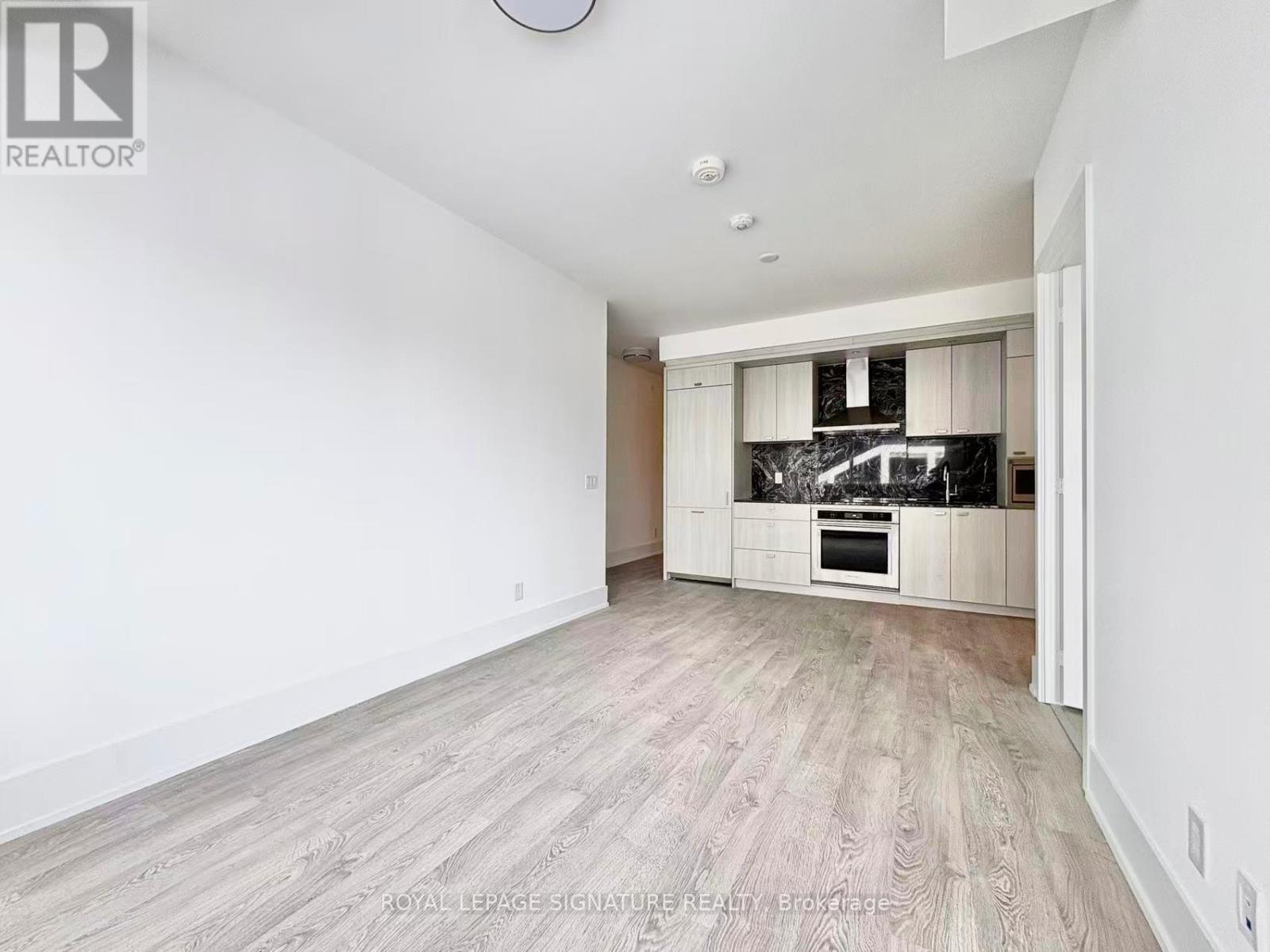 818 - 115 Denison Avenue, Toronto, Ontario  M5T 2N1 - Photo 3 - C12804094