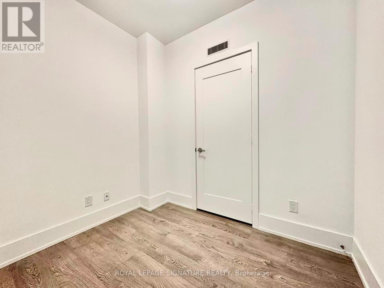 818 - 115 Denison Avenue, Toronto, Ontario  M5T 2N1 - Photo 8 - C12804094