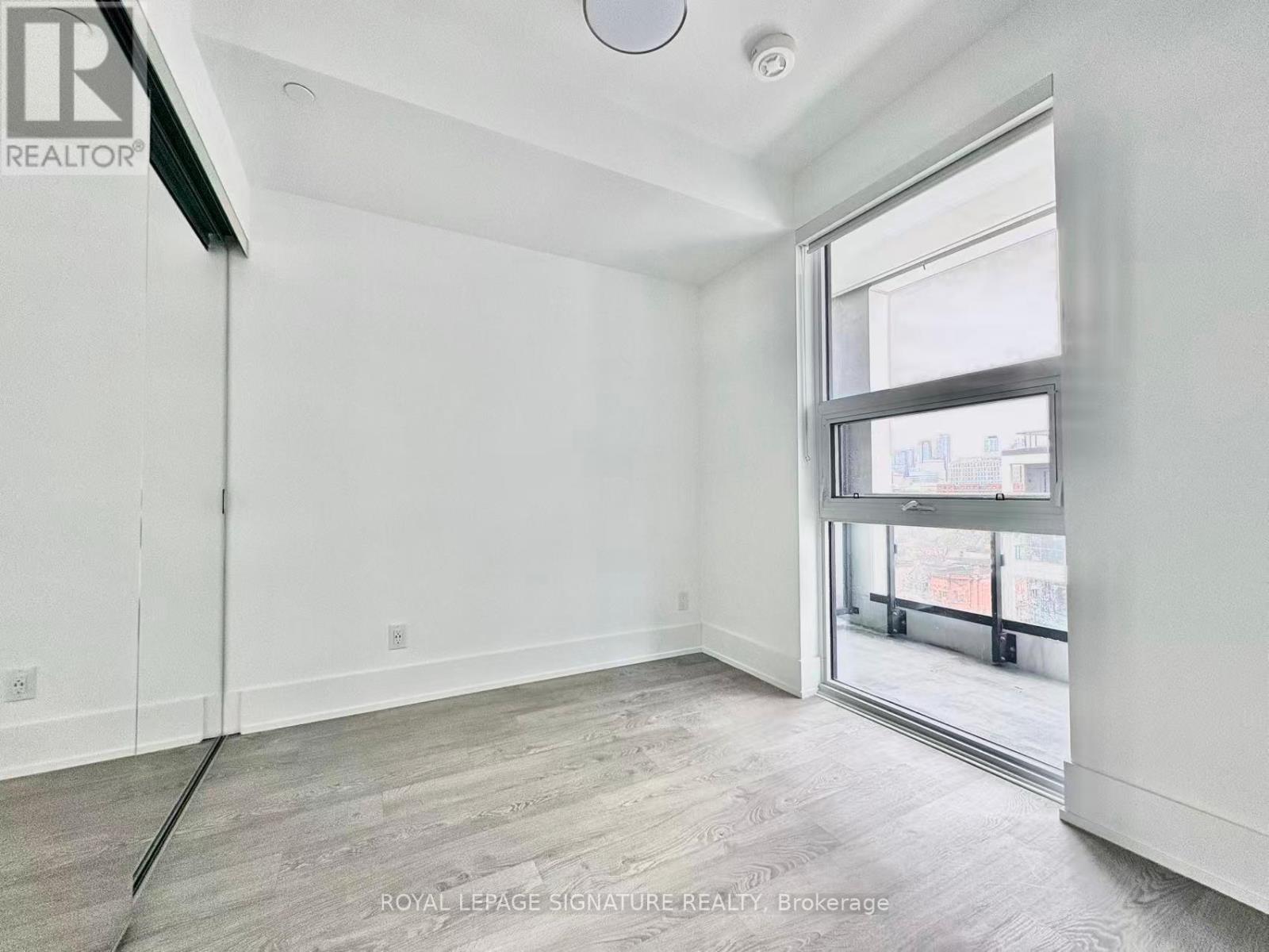 818 - 115 Denison Avenue, Toronto, Ontario  M5T 2N1 - Photo 9 - C12804094