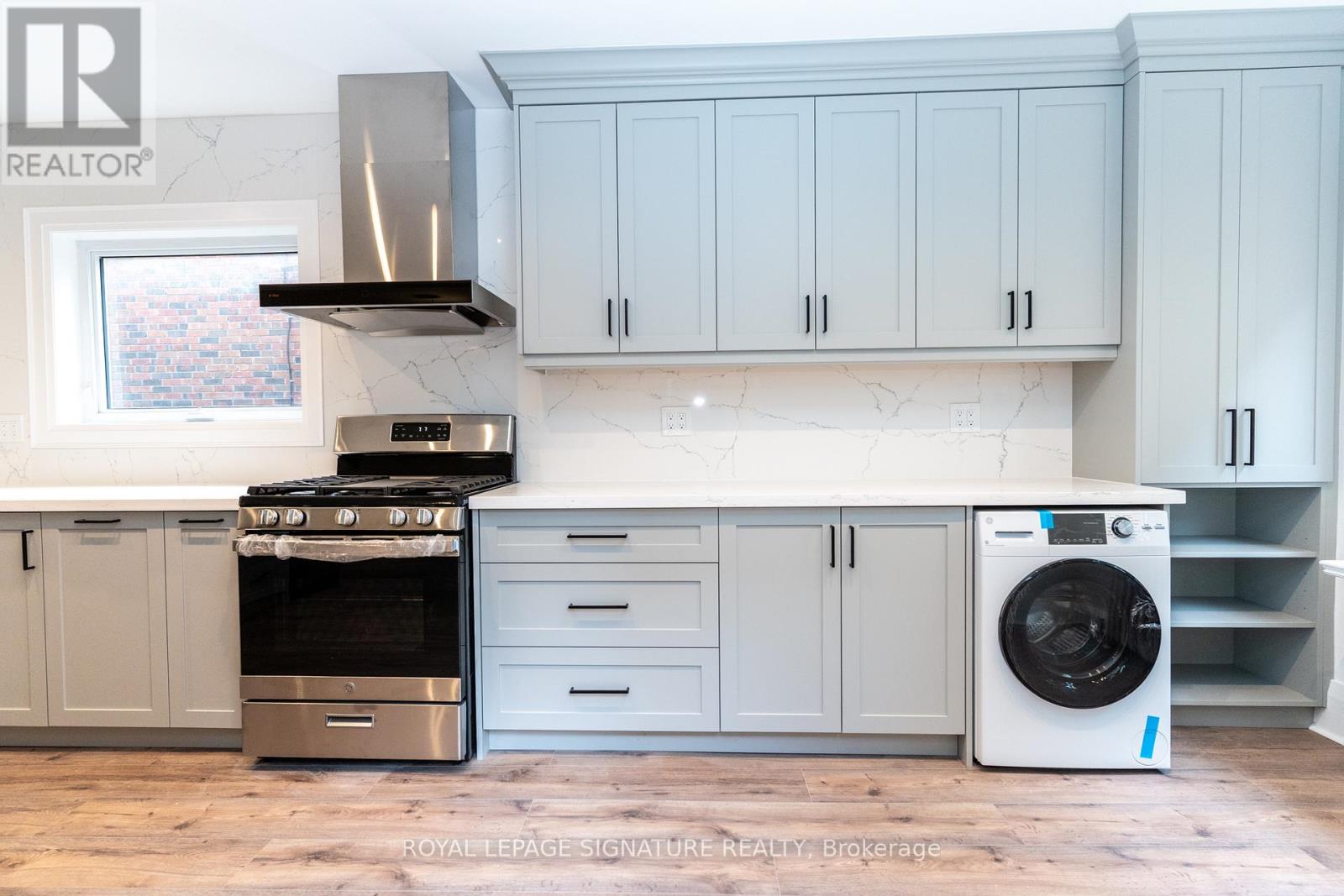 184 Lawrence Avenue E, Toronto, Ontario  M4N 1T1 - Photo 12 - C12804098