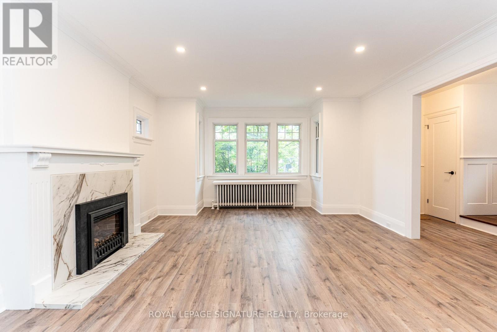 184 Lawrence Avenue E, Toronto, Ontario  M4N 1T1 - Photo 2 - C12804098