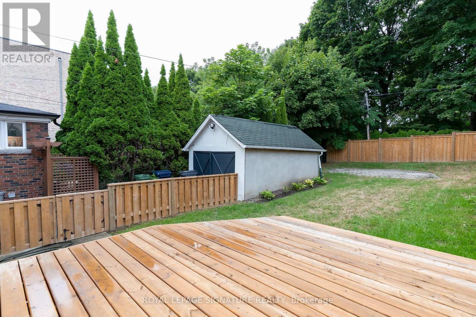 184 Lawrence Avenue E, Toronto, Ontario  M4N 1T1 - Photo 24 - C12804098