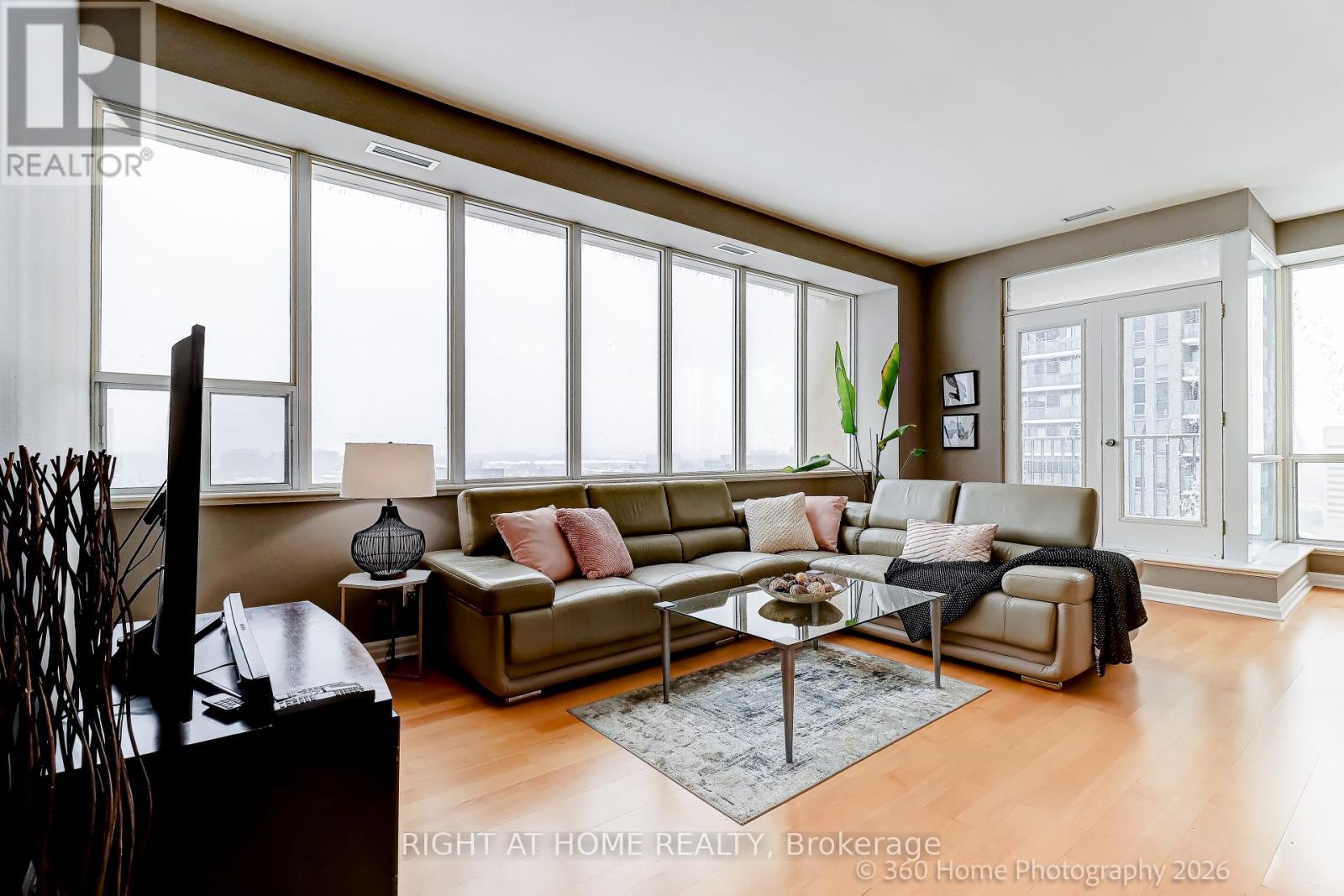 1408 - 797 Don Mills Road, Toronto, Ontario  M3C 1V1 - Photo 6 - C12804114