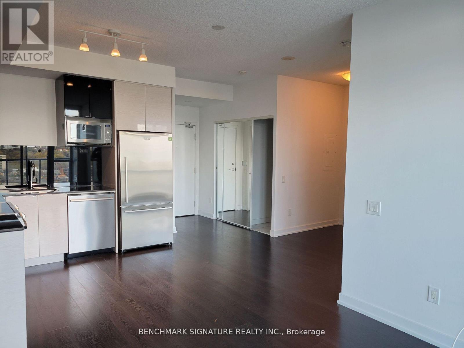 1103 - 121 Mcmahon Drive, Toronto, Ontario  M2K 0C1 - Photo 4 - C12804134