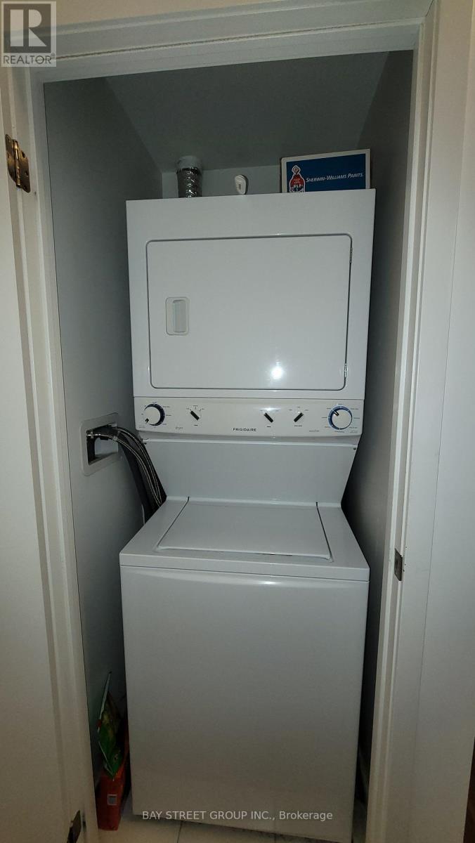 1713 - 98 Lillian Street, Toronto, Ontario  M4S 0A5 - Photo 13 - C12804170