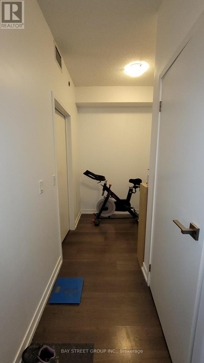 1713 - 98 Lillian Street, Toronto, Ontario  M4S 0A5 - Photo 9 - C12804170