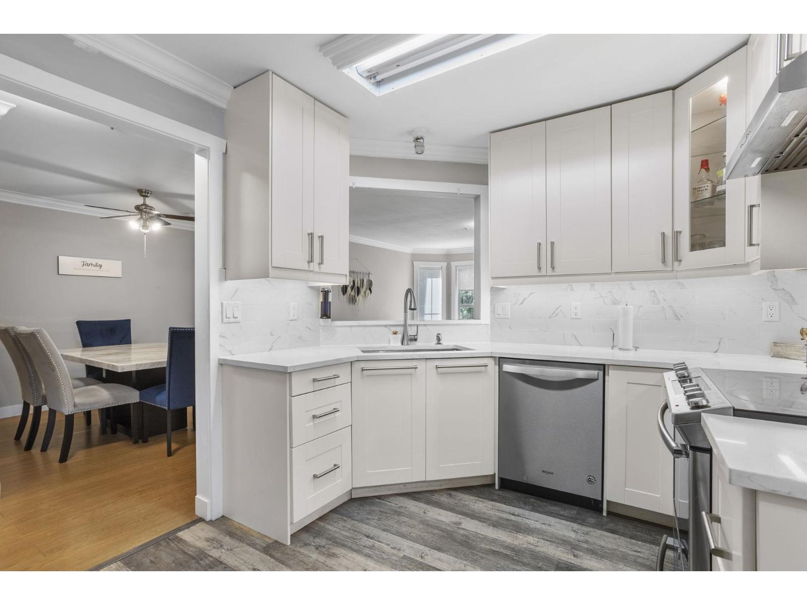 310 7435 121a Street, Surrey, British Columbia  V3W 0W8 - Photo 7 - R3091755