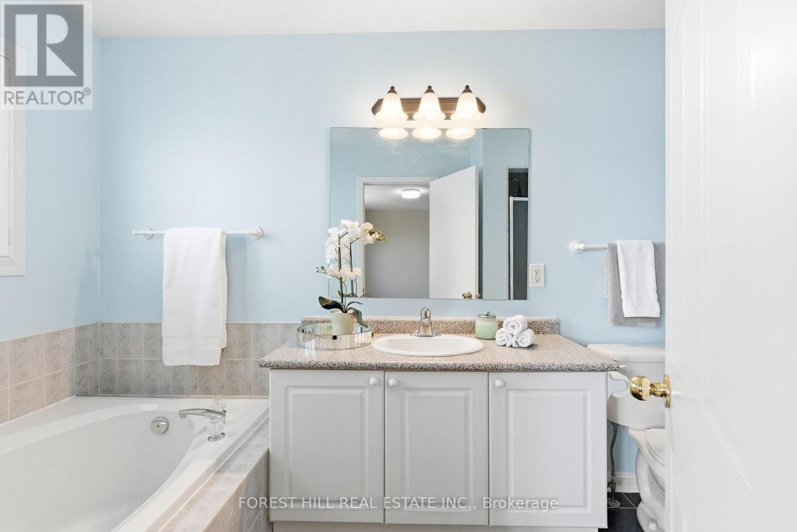 38 Bayside Gate, Whitby, Ontario  L1N 9T1 - Photo 26 - E12804116