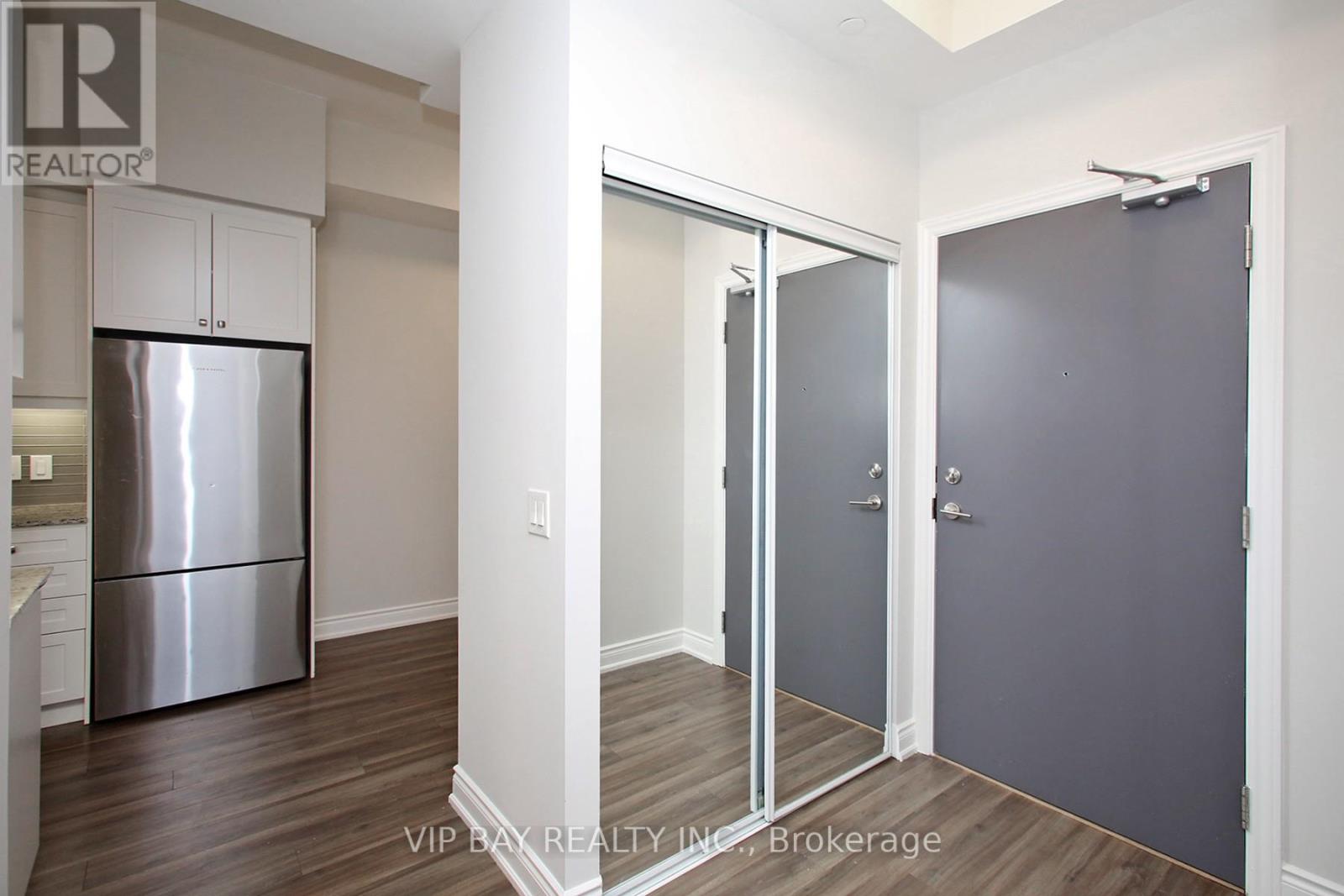 1608 - 9618 Yonge Street, Richmond Hill, Ontario  L4C 0X5 - Photo 15 - N12804076