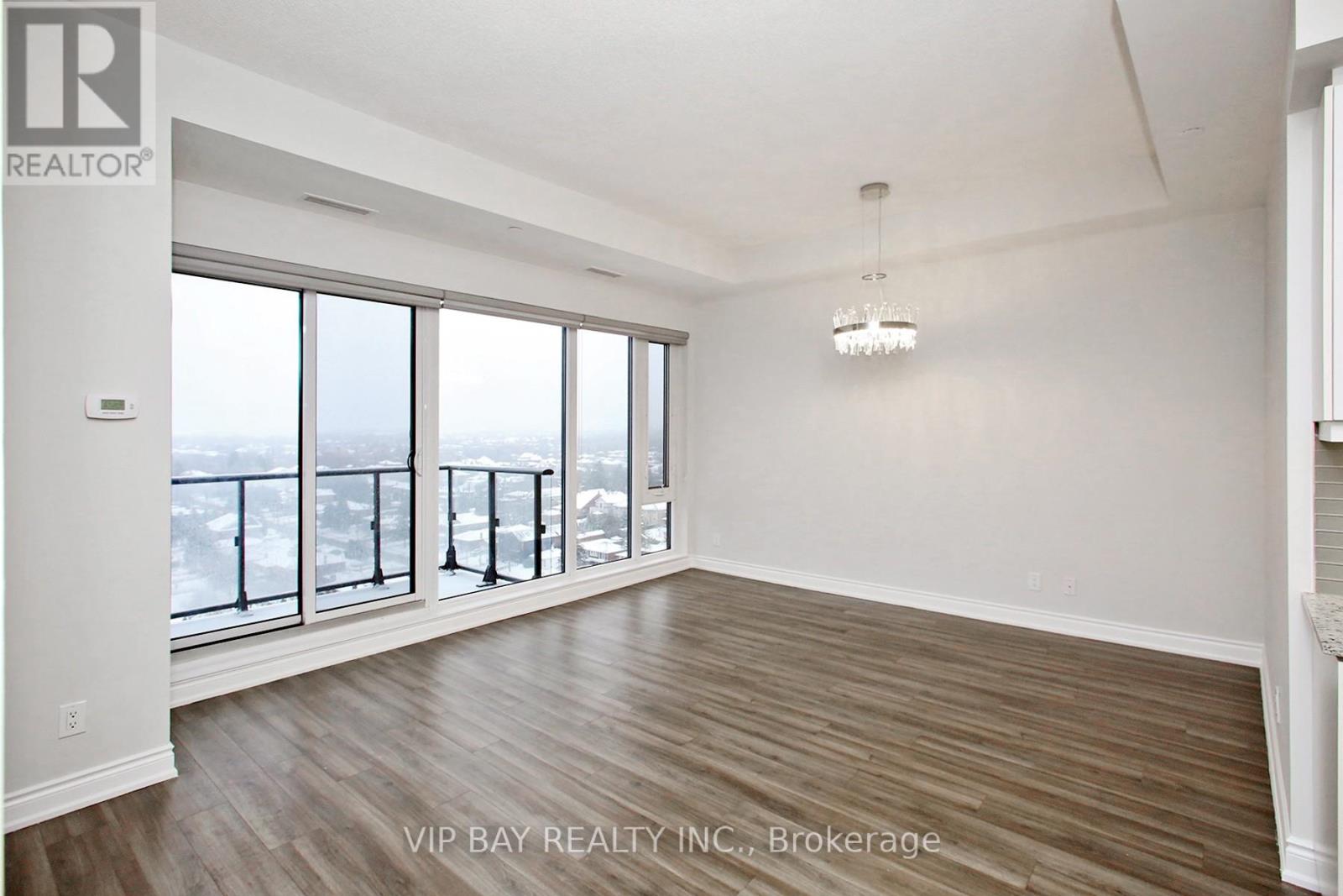 1608 - 9618 Yonge Street, Richmond Hill, Ontario  L4C 0X5 - Photo 2 - N12804076