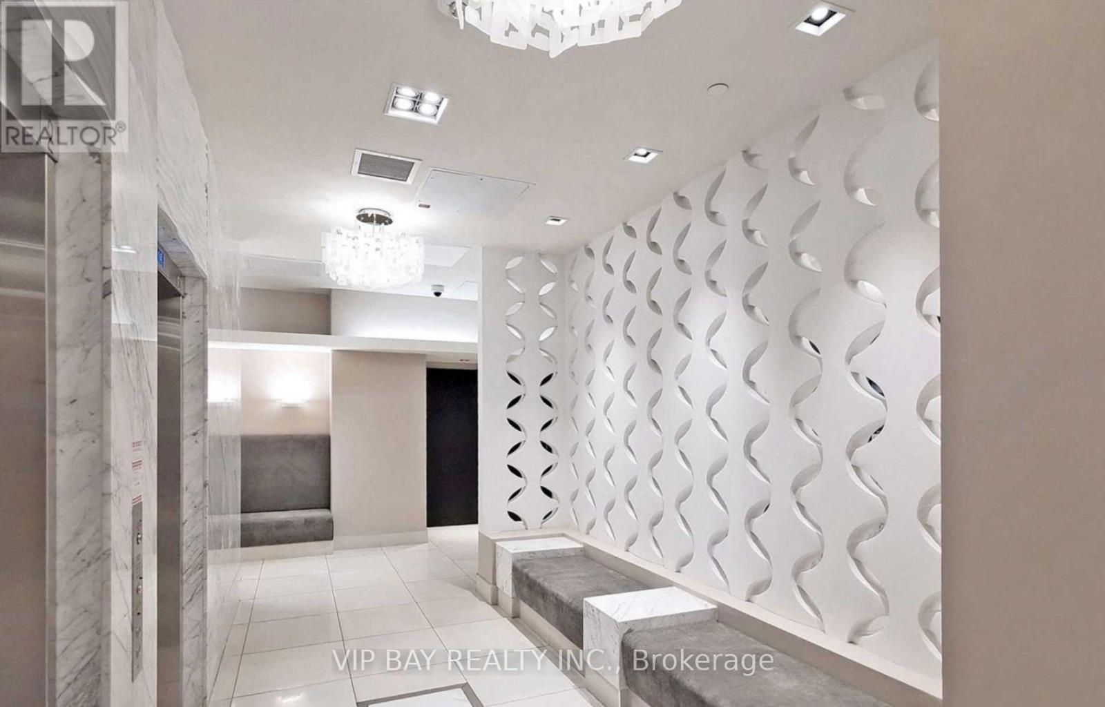 1608 - 9618 Yonge Street, Richmond Hill, Ontario  L4C 0X5 - Photo 29 - N12804076