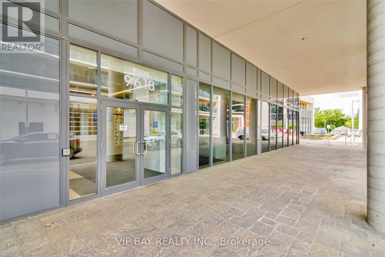 1608 - 9618 Yonge Street, Richmond Hill, Ontario  L4C 0X5 - Photo 44 - N12804076