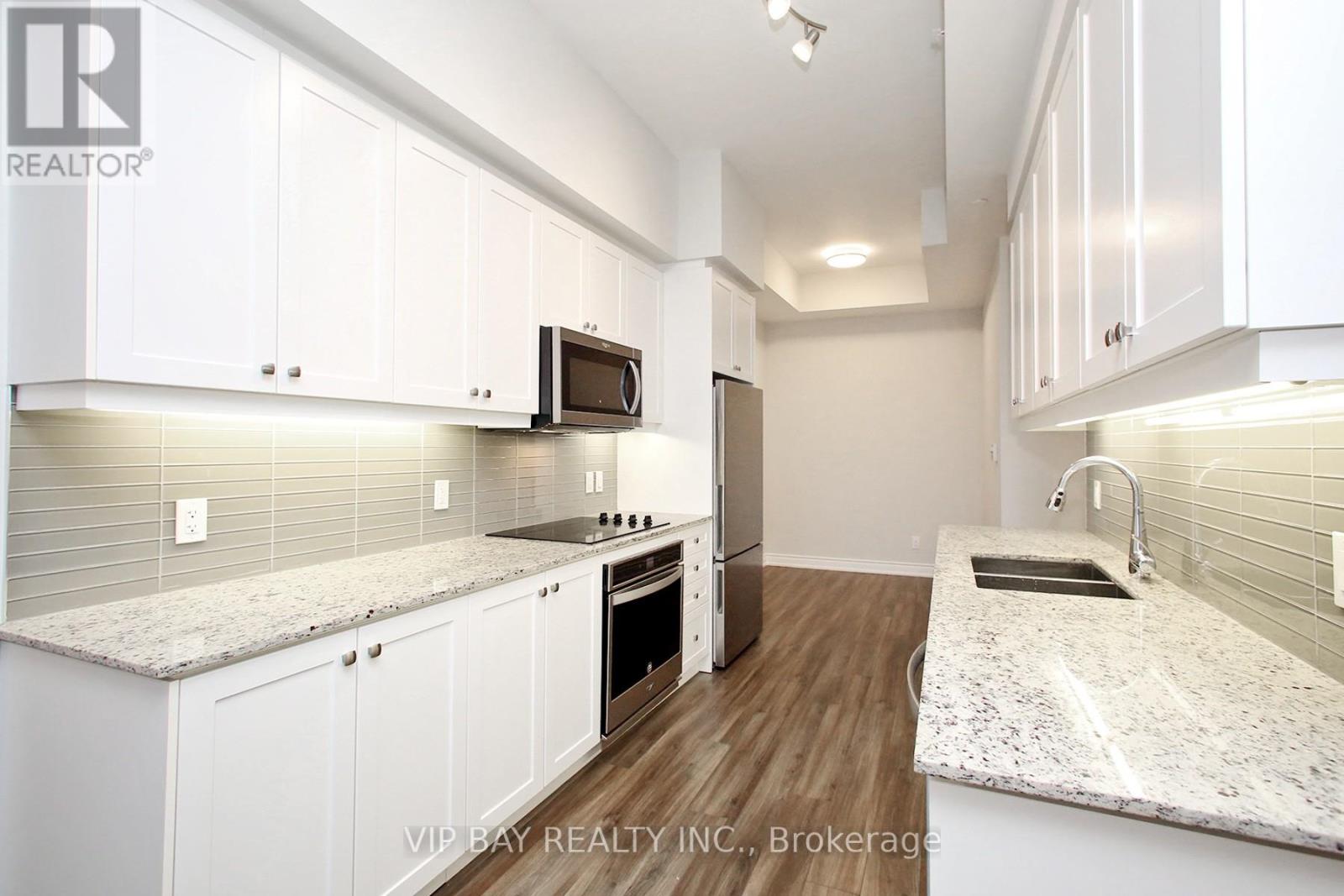 1608 - 9618 Yonge Street, Richmond Hill, Ontario  L4C 0X5 - Photo 9 - N12804076