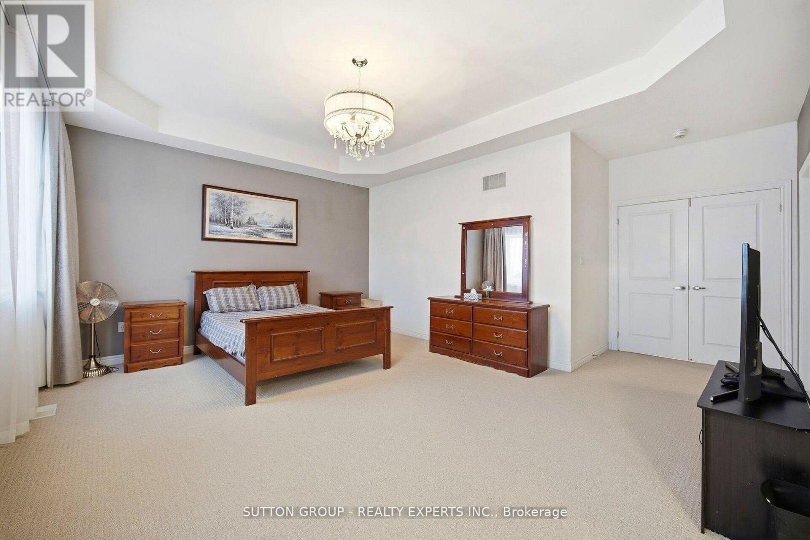 146 Beaconsfield Drive, Vaughan, Ontario  L4H 4L7 - Photo 21 - N12804086