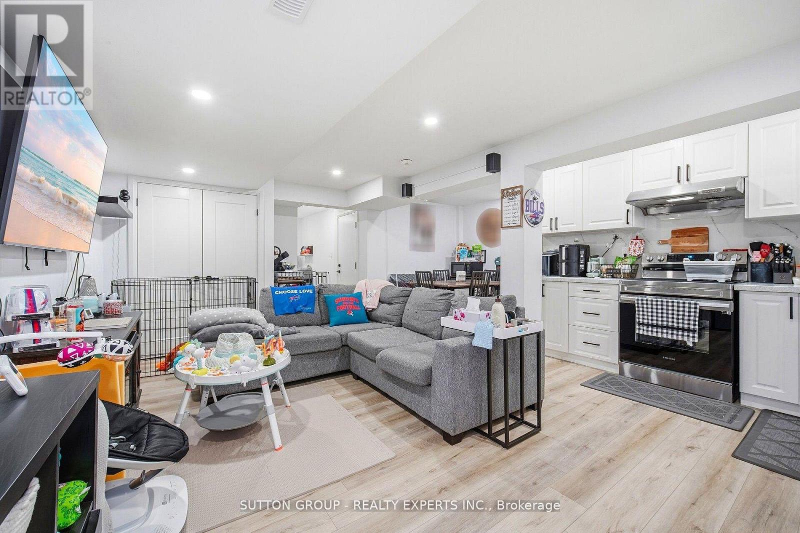 146 Beaconsfield Drive, Vaughan, Ontario  L4H 4L7 - Photo 39 - N12804086