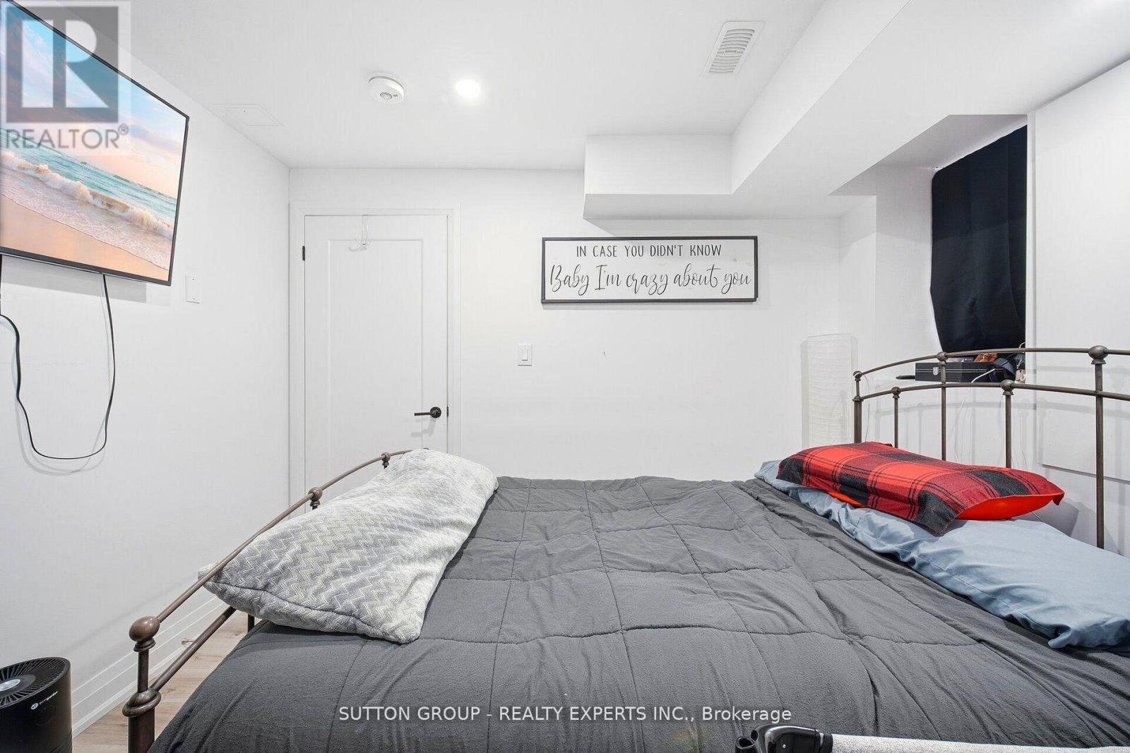 146 Beaconsfield Drive, Vaughan, Ontario  L4H 4L7 - Photo 44 - N12804086