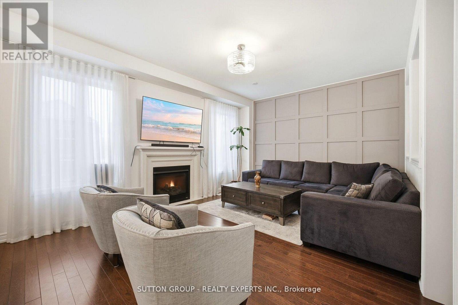 146 Beaconsfield Drive, Vaughan, Ontario  L4H 4L7 - Photo 9 - N12804086