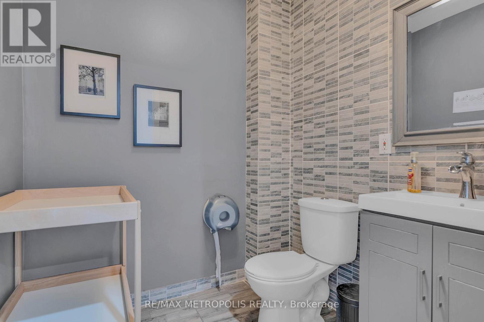 6 - 117 Ringwood Drive, Whitchurch-Stouffville, Ontario  L4A 8C1 - Photo 14 - N12804112