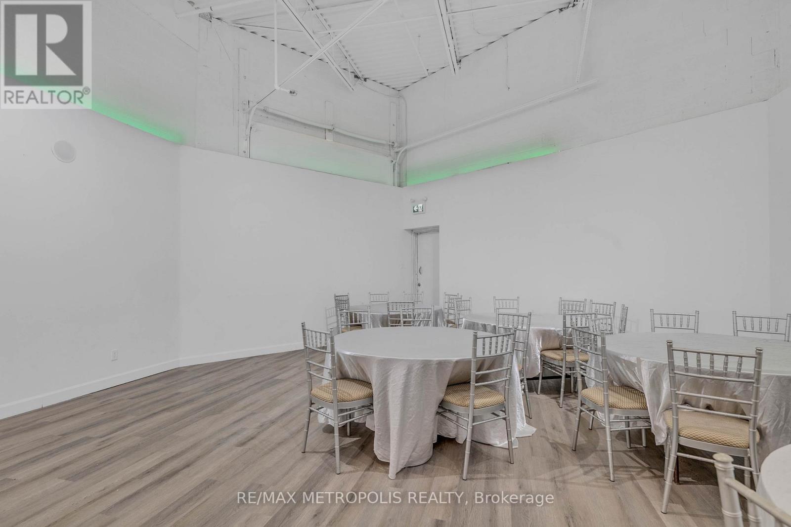 6 - 117 Ringwood Drive, Whitchurch-Stouffville, Ontario  L4A 8C1 - Photo 22 - N12804112