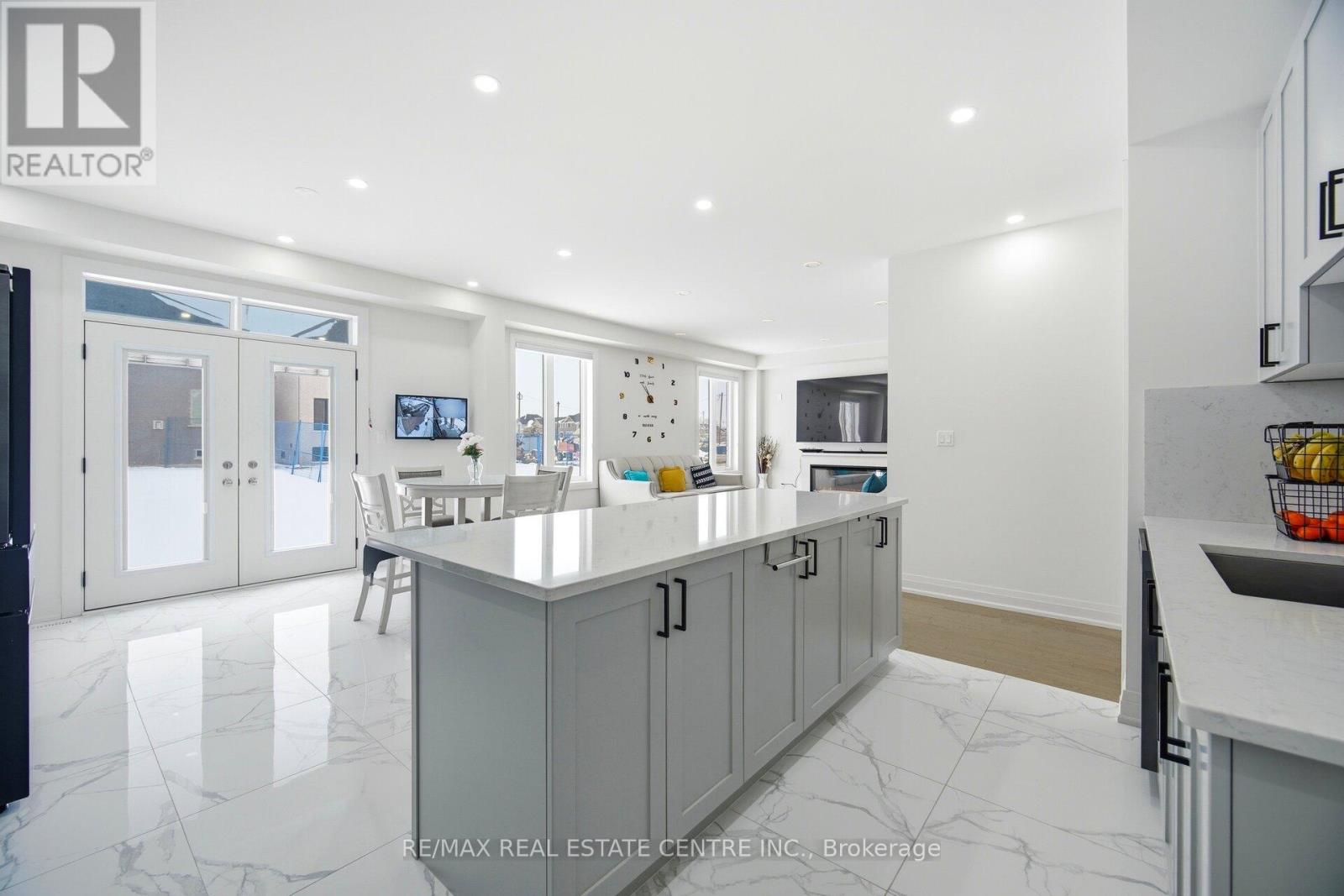 112 Bluebird Boulevard, Adjala-Tosorontio, Ontario  L0G 1W0 - Photo 17 - N12804118