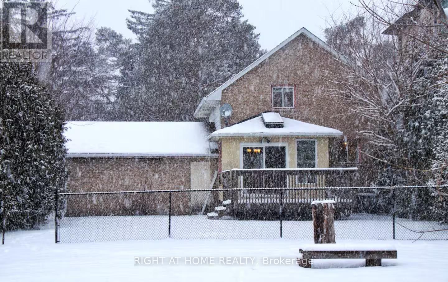 109 Yongehurst Road, Richmond Hill, Ontario  L4C 3T3 - Photo 10 - N12804122