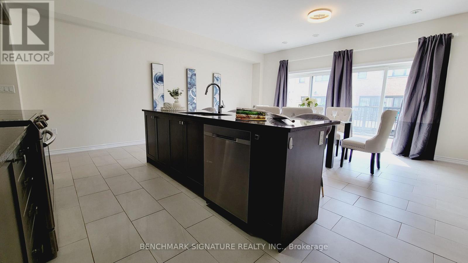 29 George Peach Avenue, Markham, Ontario  L6C 0Z2 - Photo 20 - N12804146