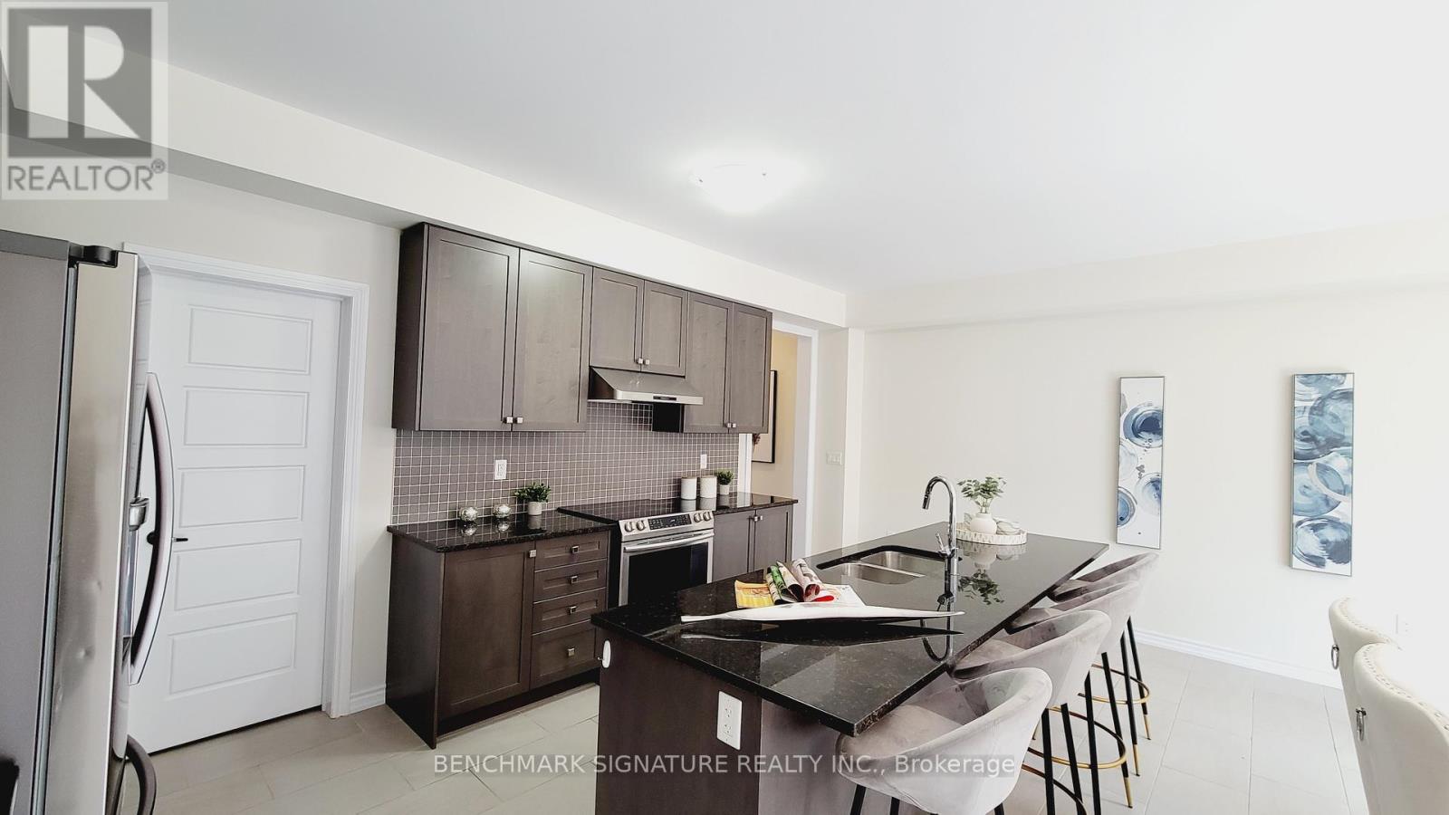 29 George Peach Avenue, Markham, Ontario  L6C 0Z2 - Photo 21 - N12804146