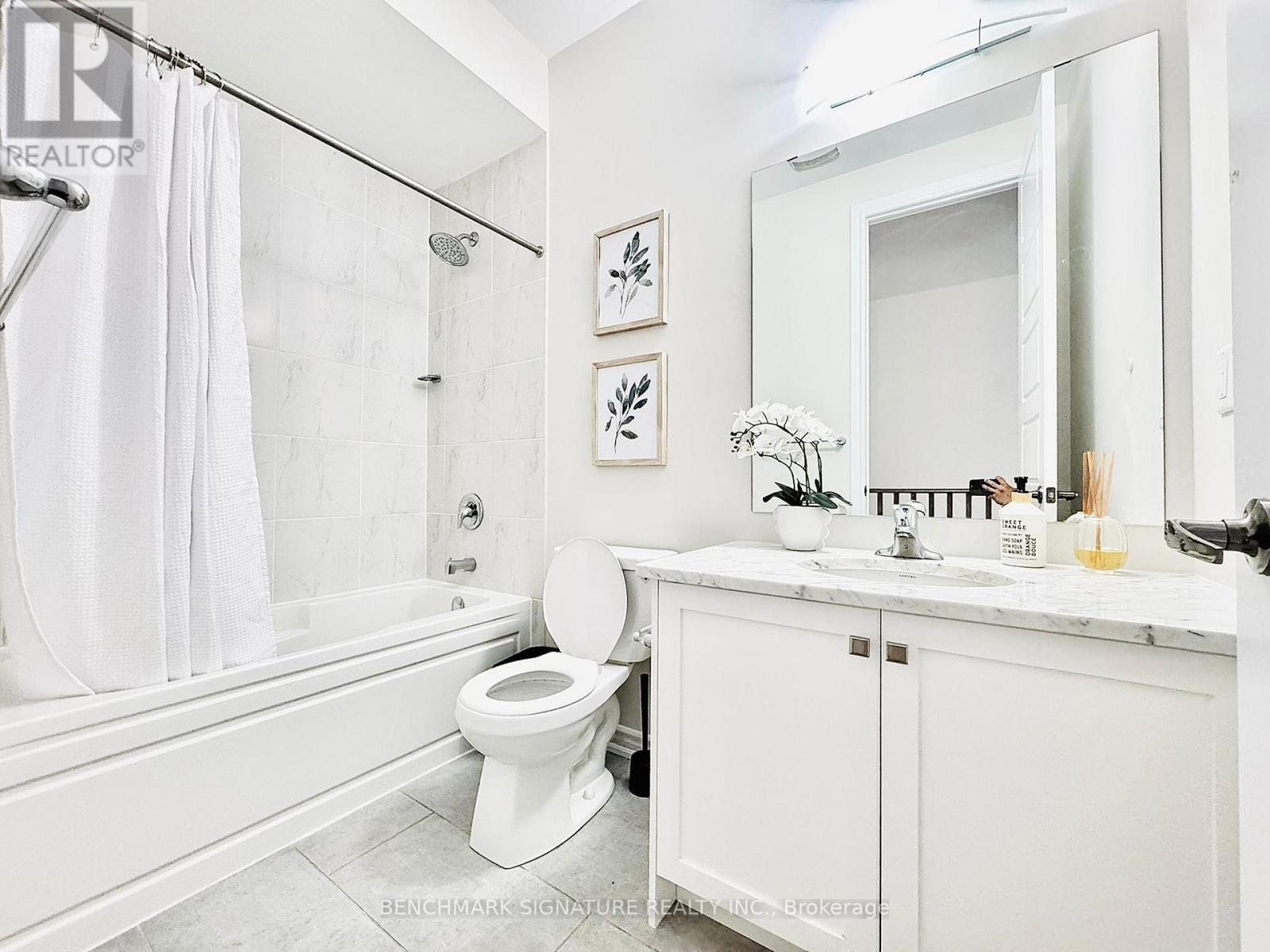 29 George Peach Avenue, Markham, Ontario  L6C 0Z2 - Photo 26 - N12804146