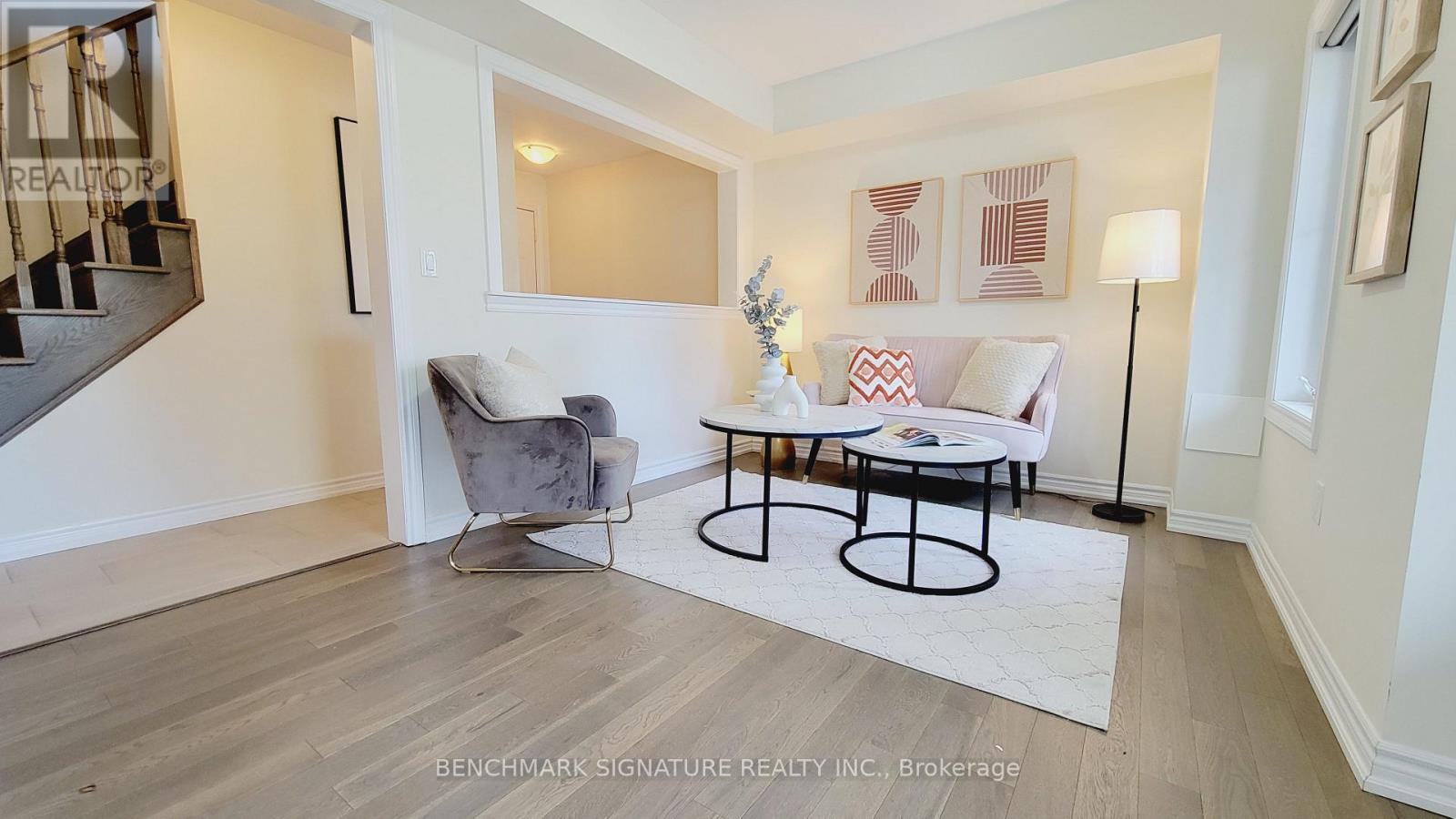 29 George Peach Avenue, Markham, Ontario  L6C 0Z2 - Photo 4 - N12804146