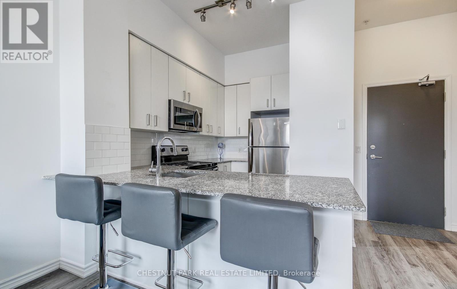 109 - 11611 Yonge Street, Richmond Hill, Ontario  L4E 1G2 - Photo 12 - N12804154