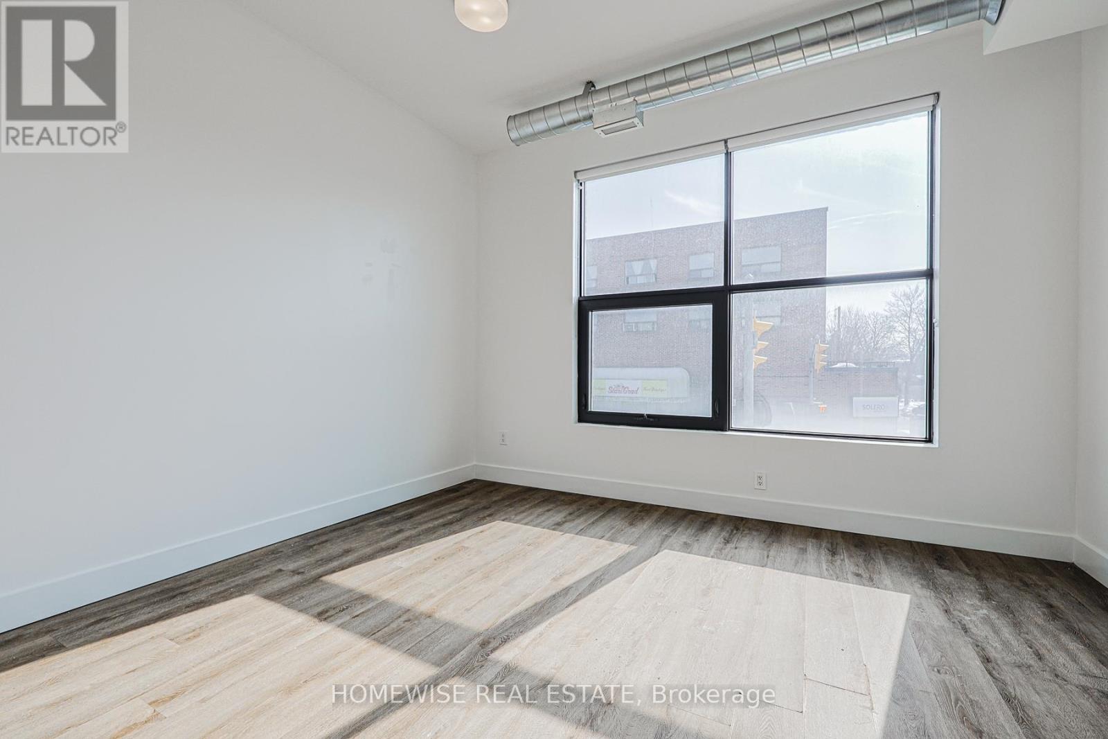 201 - 3020 Dundas Street W, Toronto, Ontario  M6P 1Z3 - Photo 11 - W12804084