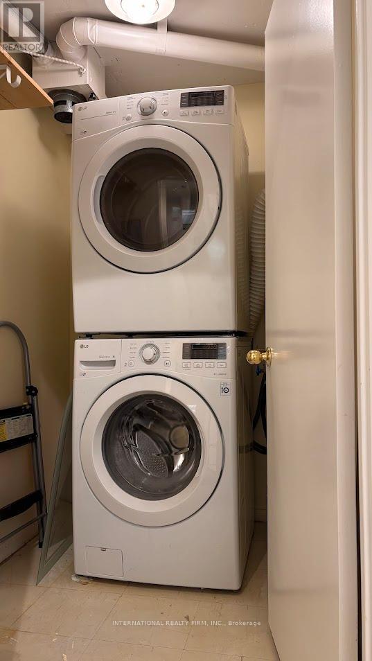 502 - 115 Hillcrest Avenue, Mississauga, Ontario  L5B 3Y9 - Photo 11 - W12804096