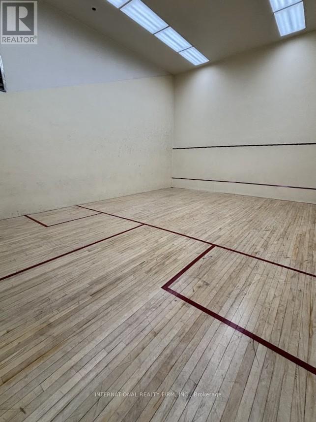 502 - 115 Hillcrest Avenue, Mississauga, Ontario  L5B 3Y9 - Photo 16 - W12804096