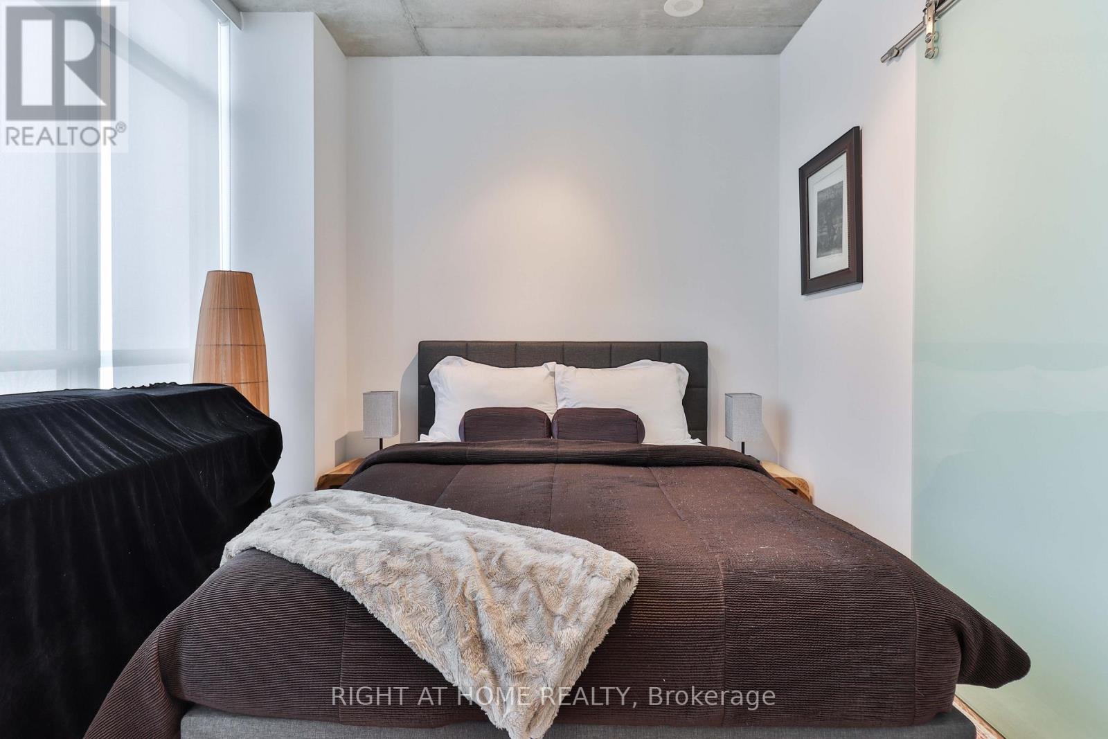 906 - 1190 Dundas Street E, Toronto, Ontario  M4M 0C5 - Photo 14 - E12729978