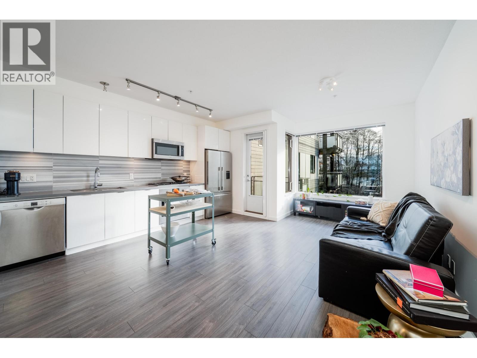 301 3138 Riverwalk Avenue, Vancouver, British Columbia  V5S 0B6 - Photo 3 - R3091831