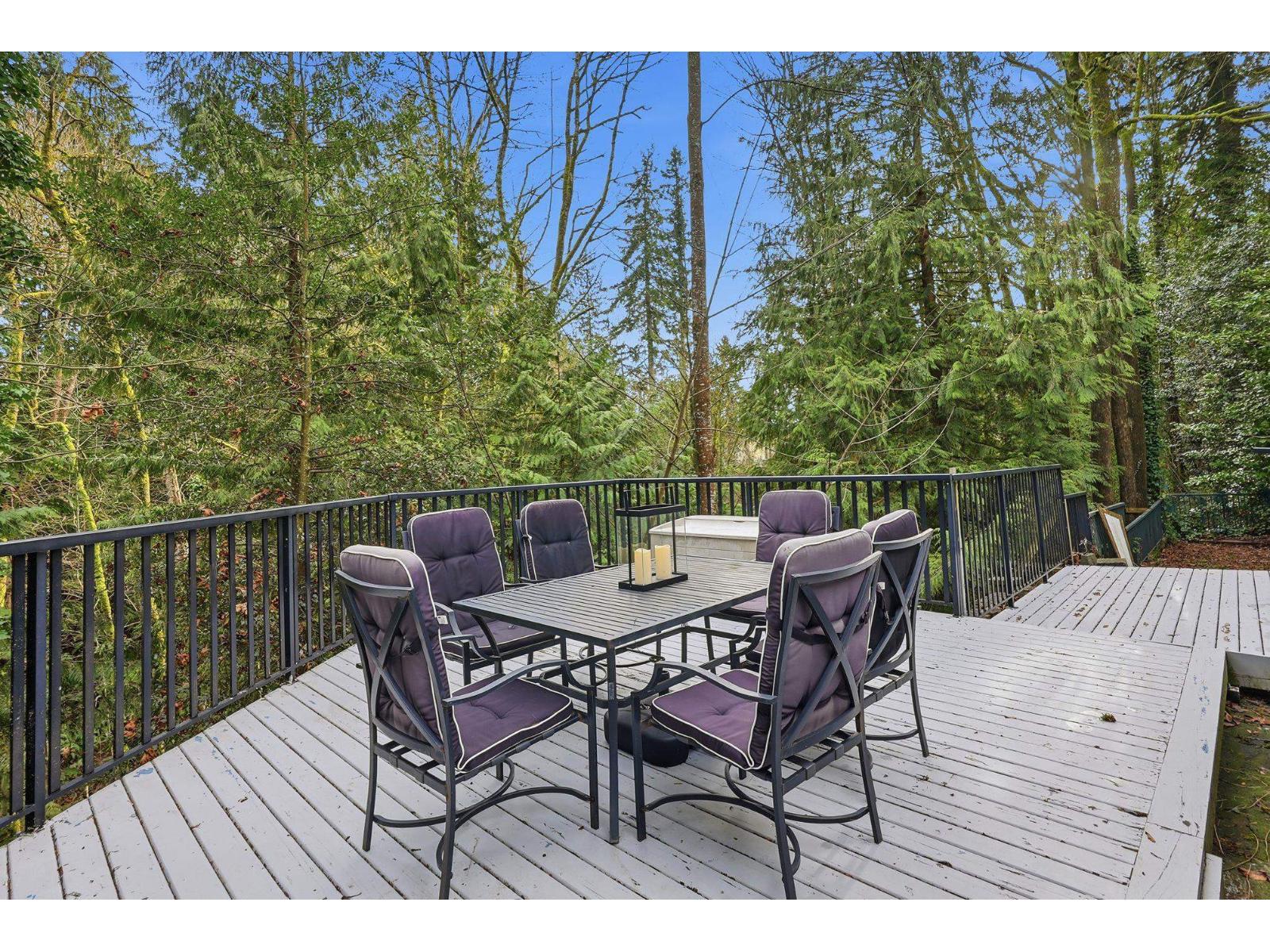 7346 Priory Place, Delta, British Columbia  V4C 4L6 - Photo 15 - R3091506