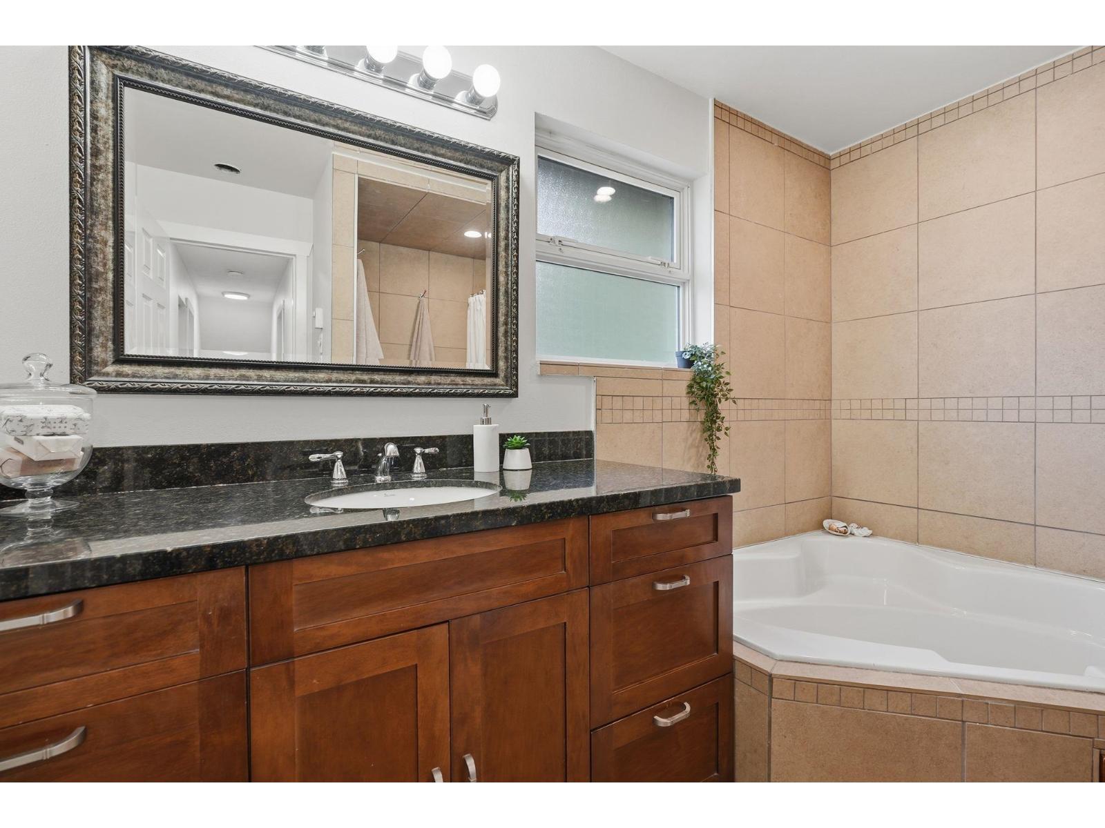 7346 Priory Place, Delta, British Columbia  V4C 4L6 - Photo 25 - R3091506