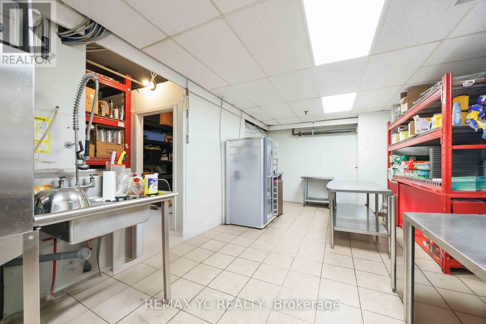 792 Bathurst Street, Toronto, Ontario  M6G 1K1 - Photo 15 - C12804202