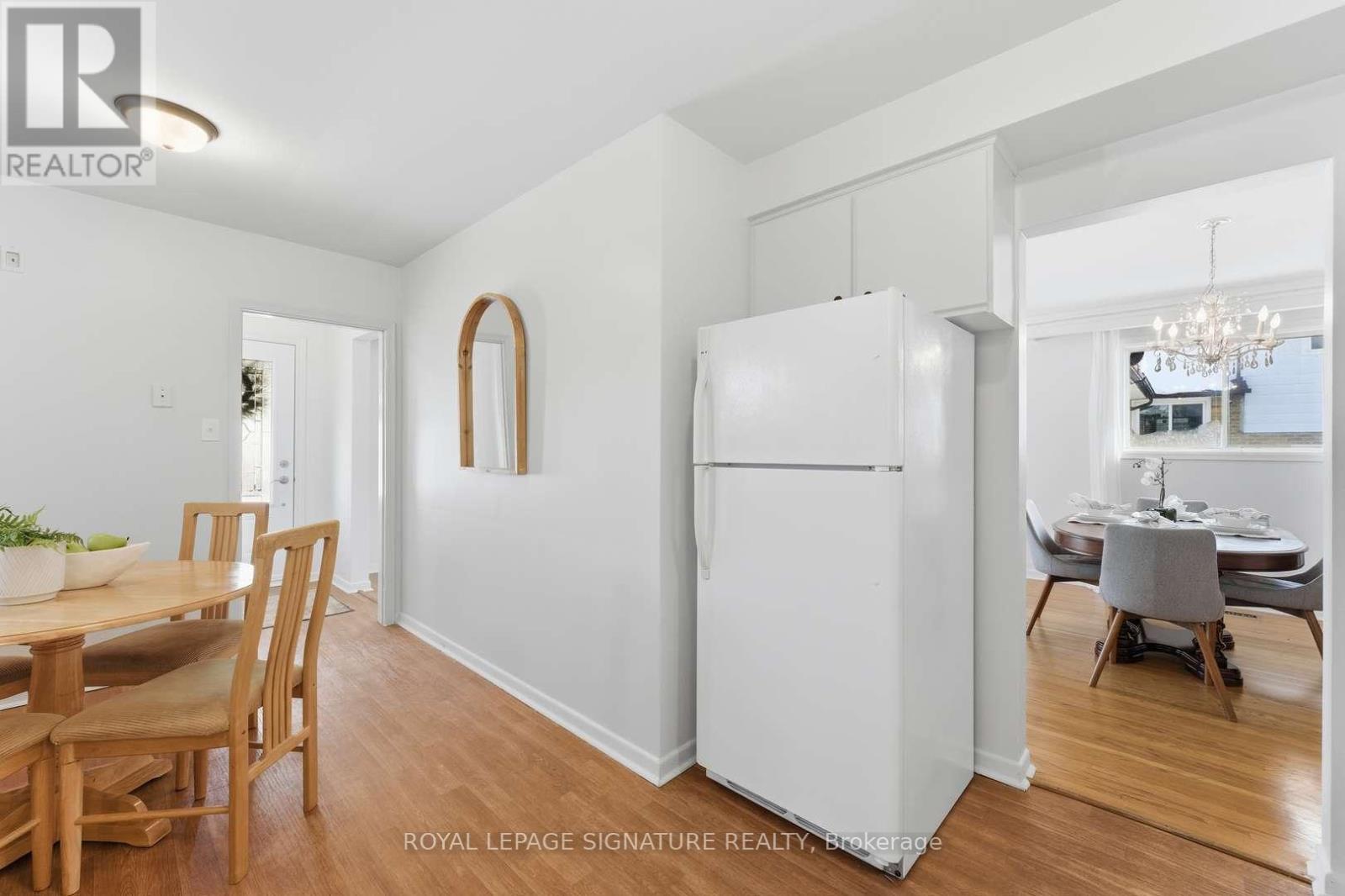 153 Lynnbrook Drive, Toronto, Ontario  M1H 2N4 - Photo 14 - E12804172