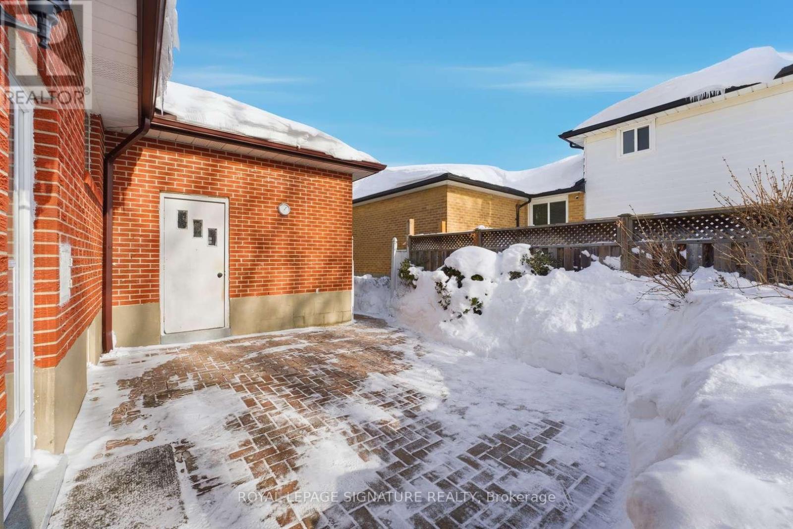 153 Lynnbrook Drive, Toronto, Ontario  M1H 2N4 - Photo 34 - E12804172