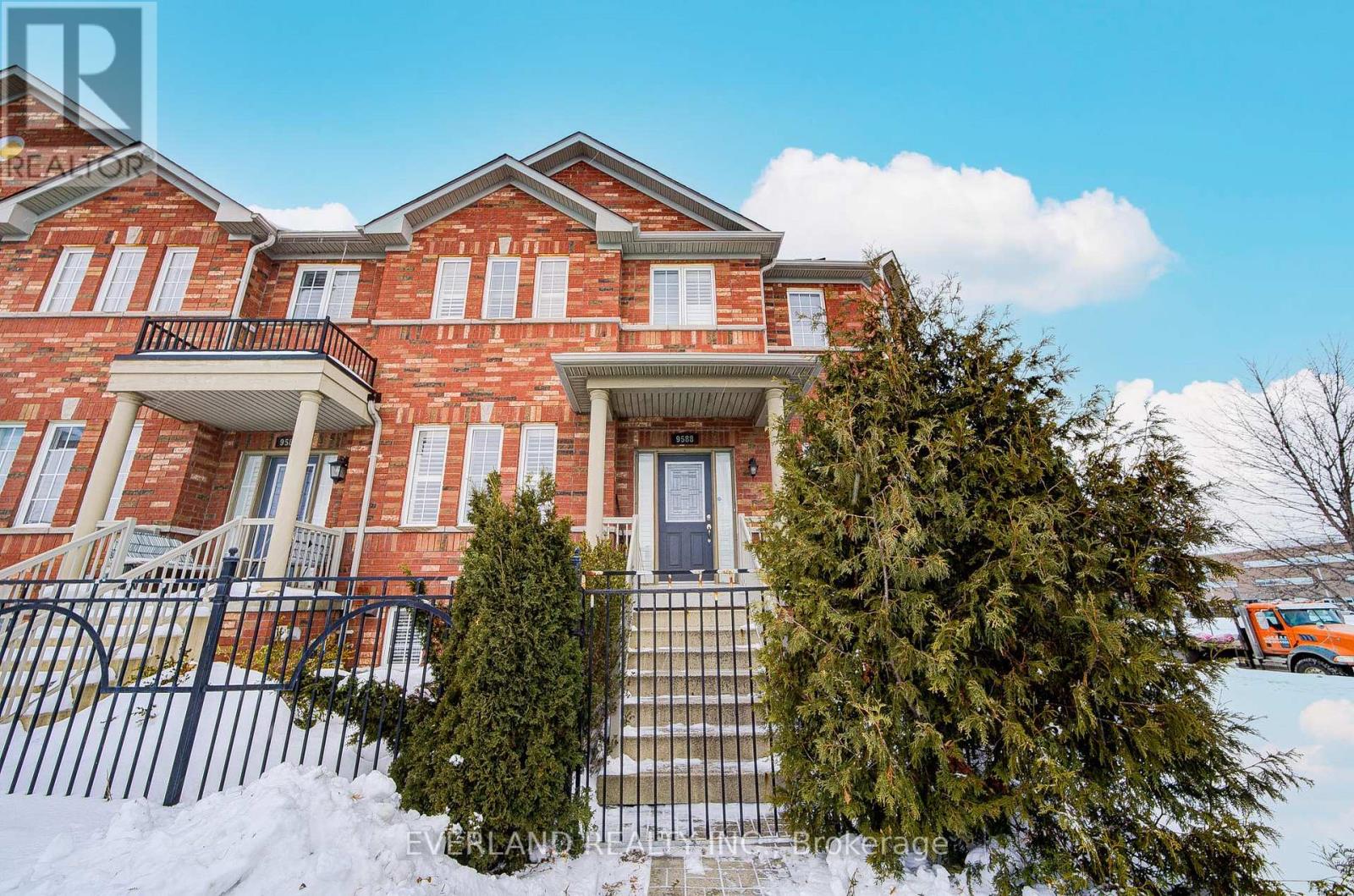 9588 WESTON ROAD, Vaughan, Ontario