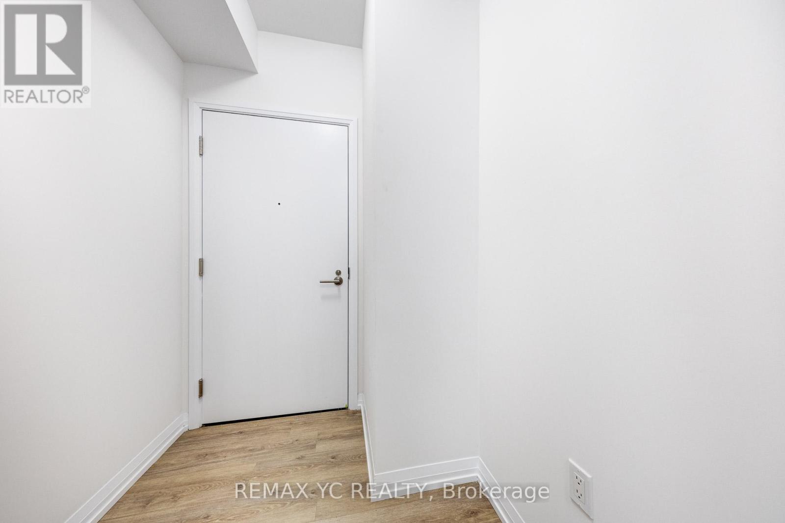 2613 - 50 Dunfield Avenue, Toronto, Ontario  M4S 0E4 - Photo 19 - C12798284
