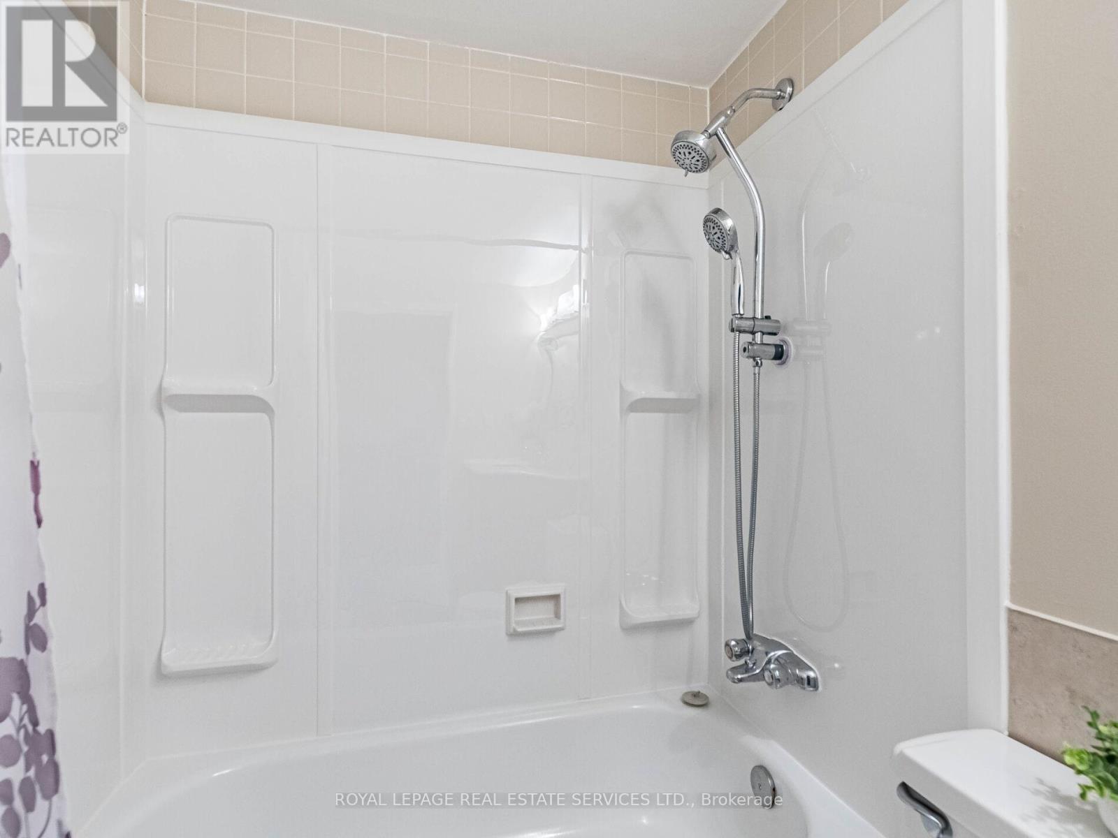 1304 - 240 Scarlett Road, Toronto, Ontario  M6N 4X4 - Photo 31 - W12804198