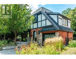 3 OAKWOOD PLACE, Hamilton, Ontario