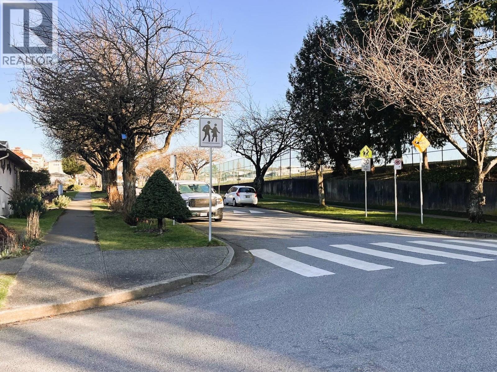 3996 Lillooet Street, Vancouver, British Columbia  V5R 2E8 - Photo 6 - R3091720