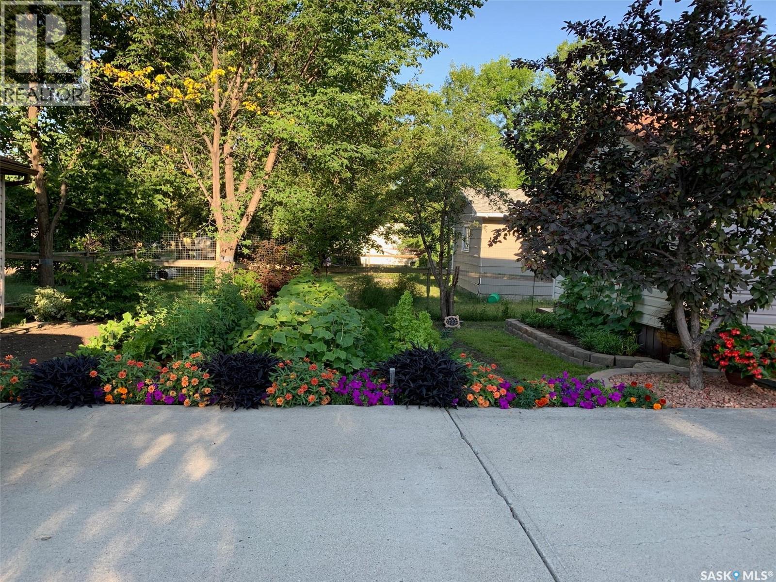 503 Edmonton Street, Broadview, Saskatchewan  S0G 0K0 - Photo 5 - SK028897