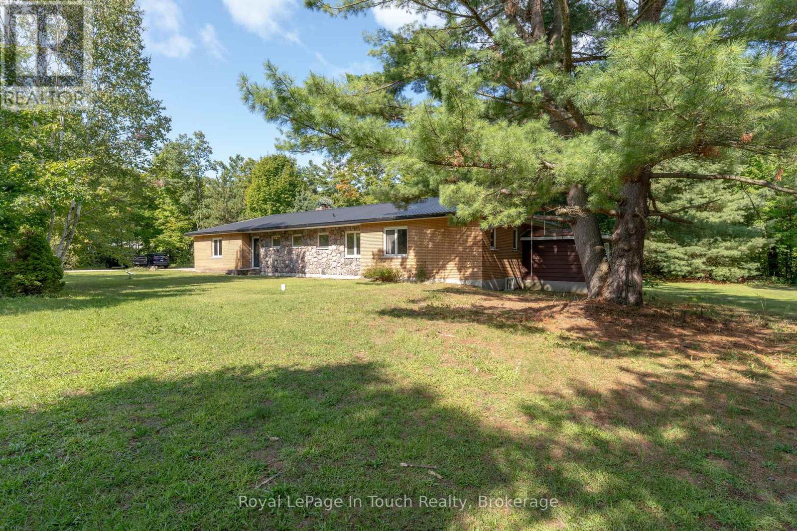 440 Concession Rd 16 Concession E, Tiny, Ontario  L9M 0P1 - Photo 4 - S12804226