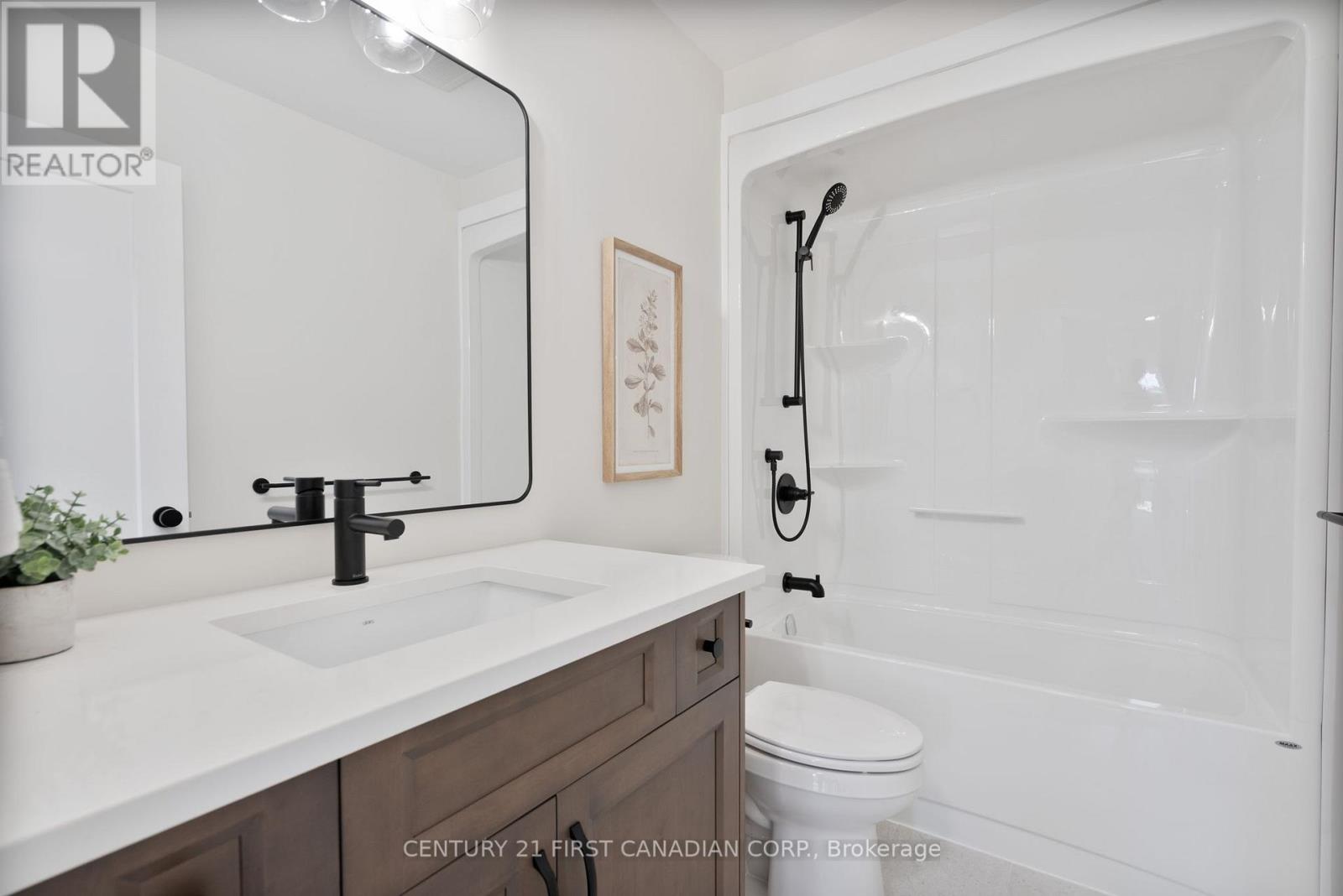 5 Doerr Court, North Middlesex, Ontario  N0M 1A0 - Photo 23 - X12713680